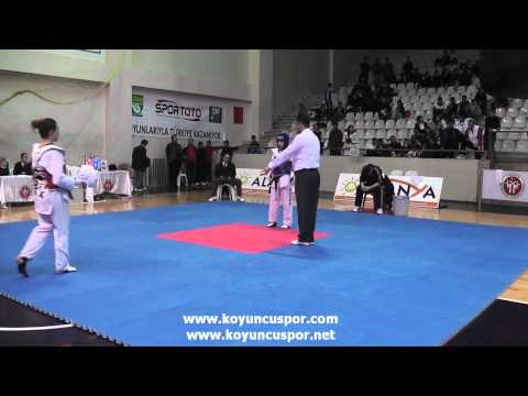 52kg Semifinal_Melis Ersuren vs Yagmur Banda (Turkish Junior Taekwondo Championships 2012)