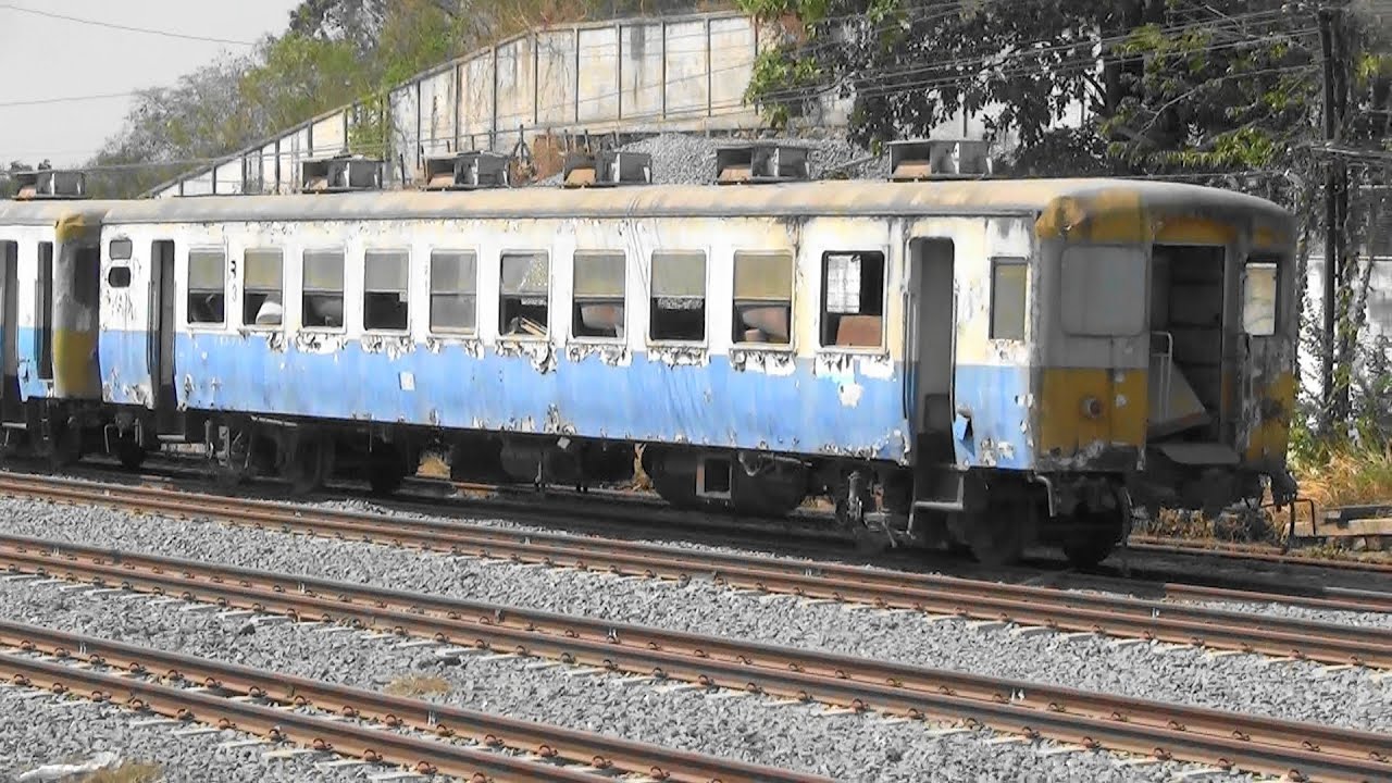 24系ブルトレ 12系客車 廃車体 登坂峠越え 駅で燃料入れるために後退 キハ47似の近郊型車による急行運用 Youtube