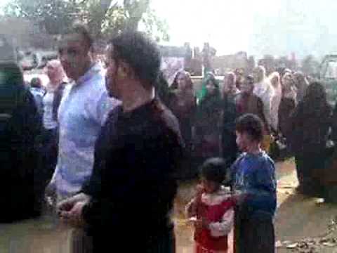 انتخابات مصر 2011 مباشر عالم واحد محافظة الجيزة 15 12 اقبال الناخبين على لجنة منى الامير بالحوامدية