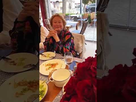 Лариса Удовиченко после перелома позвоночника вышла на связь #shorts