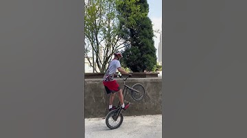 Do not imitate dangerous movements Extreme sports Do not imitate professional movements