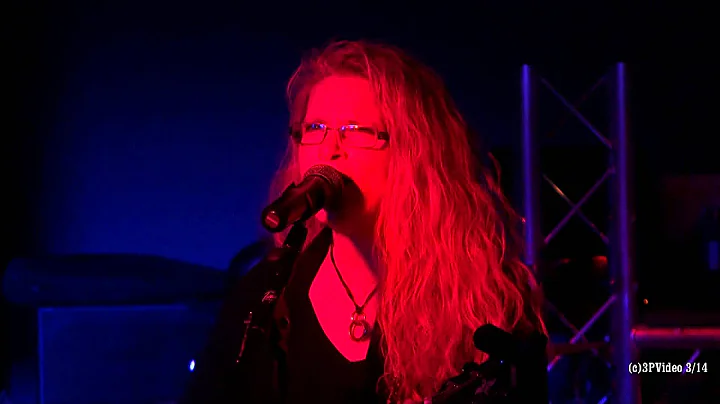 Denise McLeod - Band On The Run