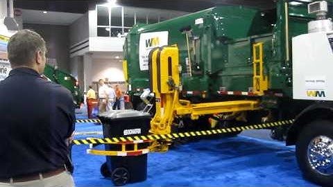 Waste Management Labrie Automizer