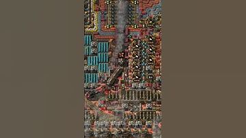 the engineer is hiding near plastic bar production #factorio