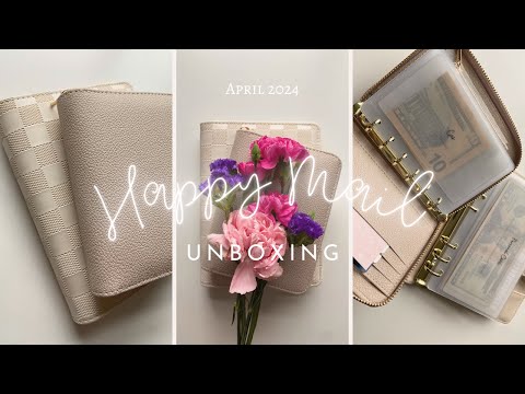 Happy Mail Unboxing + Set Up | April 2024 | Thandcodesigns