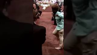 Offering Time Can’t Stop the Dance! 🙌🏾 COGIC Praise Break