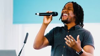 UNASTAHILI KUABUDIWA-SIMON SIMS(worship song)