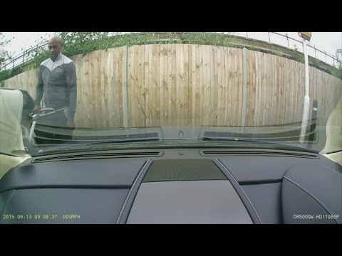 shocking-video:-man-keys-an-aston-martin-v8-vantage