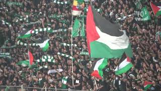 لقطة الأسبوع، بقيادة الكورفا سود جماهير الرجاء تهتز بأغنية رجاوي فلسطيني في مباراة المغرب التطواني