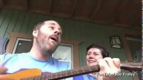 Son sings to mom with Alzheimer's in...