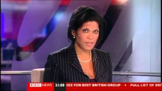 Download Lagu JULIETTE FOSTER:- BBC NEWS  - 20 Feb 2013 - A Single Strand of Pearls MP3