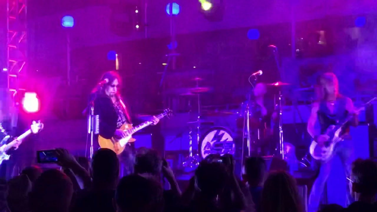 Ace Frehley - Bronx Boy KISS Kruise VIII