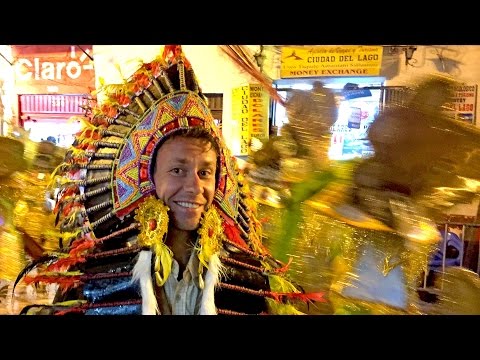 Videó: Fiesta De La Candelaria, Puno, Peru - Matador Network