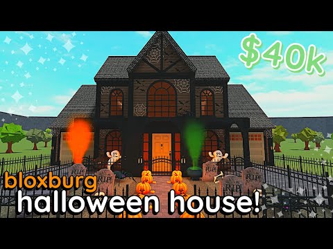 halloween decorated home on my  channel 🎃👻🍬💀🕸️ ✰ :  marliina ✰ #bloxburg #welcometobloxburg #bloxburgbeta…