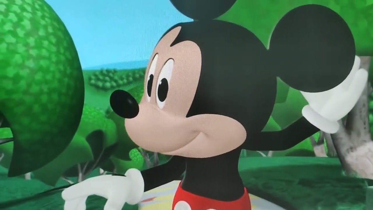 Mickey Mouse Clubhouse Intro Voices: Wayne Allwine (Season 1-3) vs. Bret Iwan (Season 4)