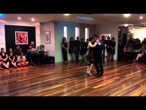 Muller Dantas e Gabi Rauscher - 04/04 - Milonga El Abrazo - 28/09/14