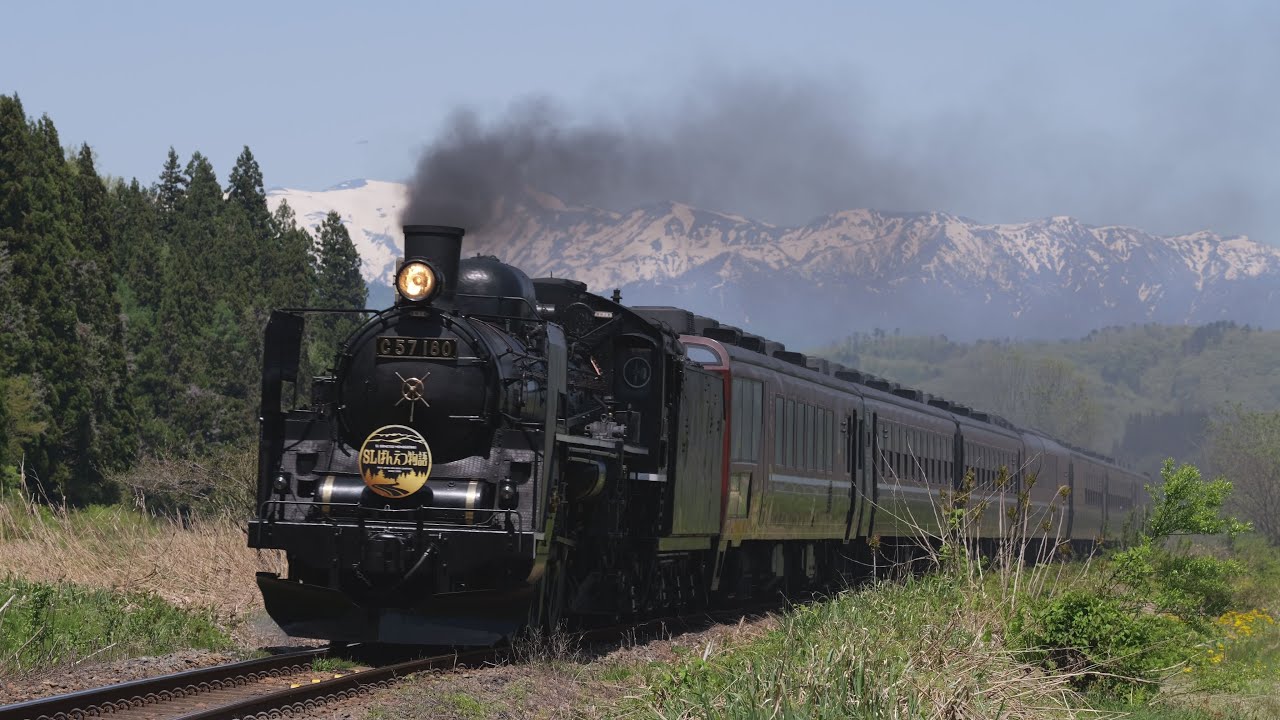 八重桜・雪山・新緑】C57-180「SLばんえつ物語」JR EAST steam