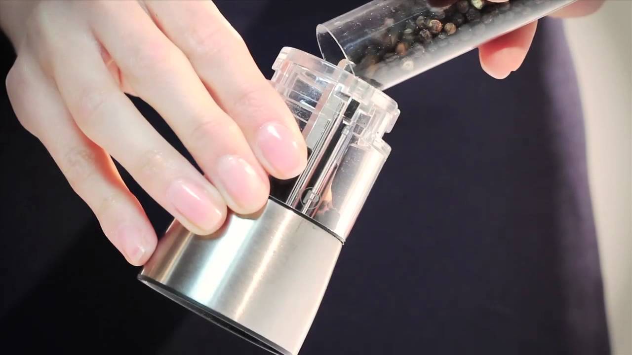 Cole & Mason® Hampstead Electronic Salt and Pepper Mill (With LED