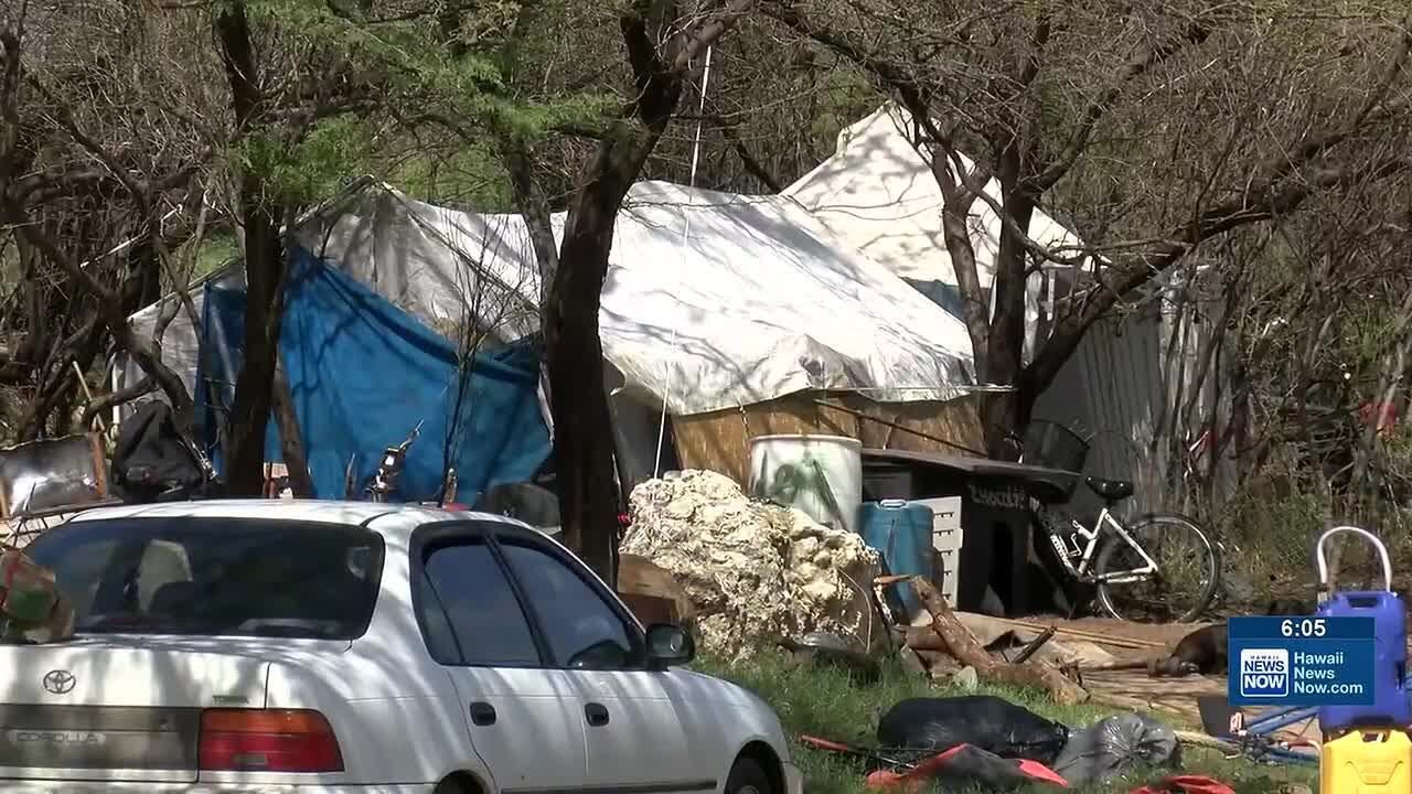 Student homelessness rises on Oahu’s west side - YouTube