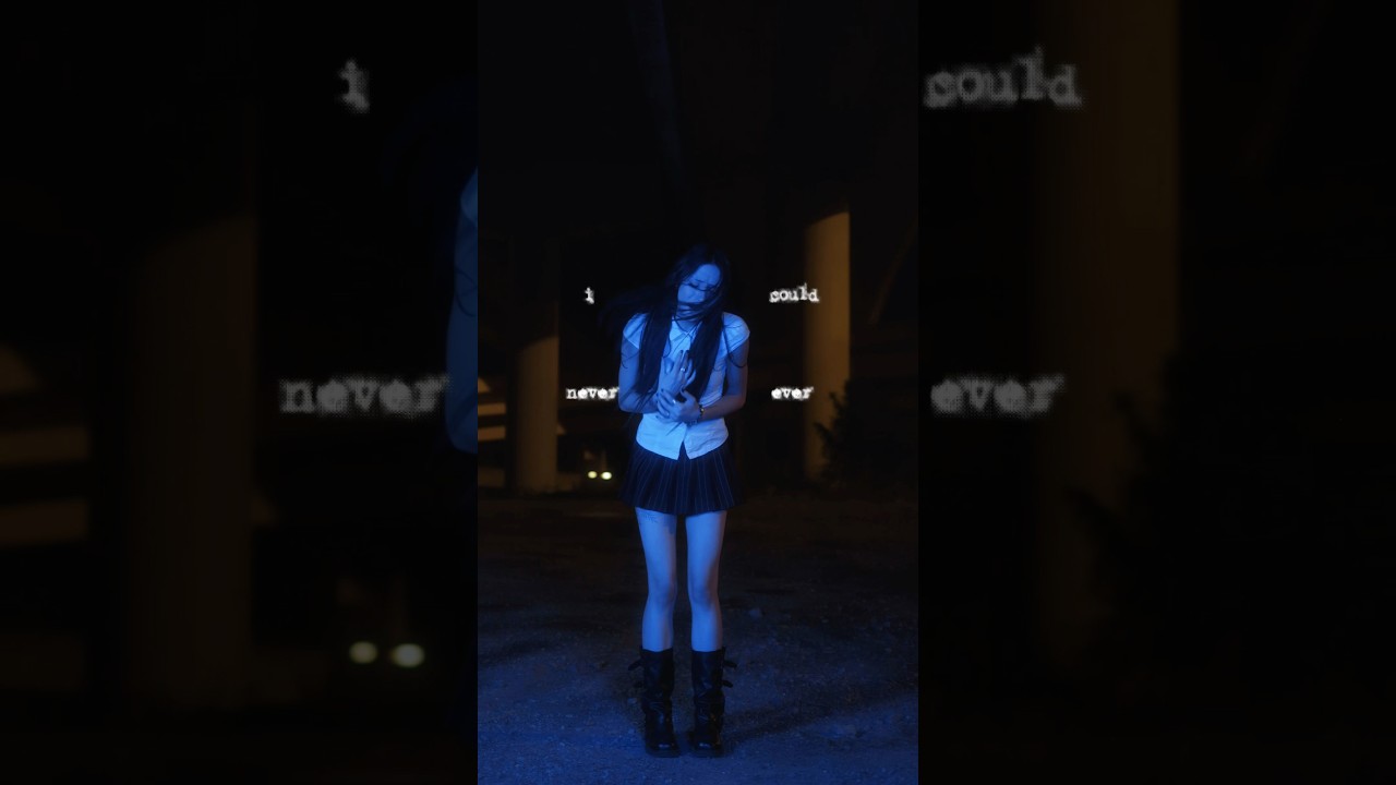 this is my audition to be added into your playlists 🫣🖤#halsey #deftones #paramore