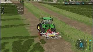 Farm Sim 22, Making silage and getting hay for my cows