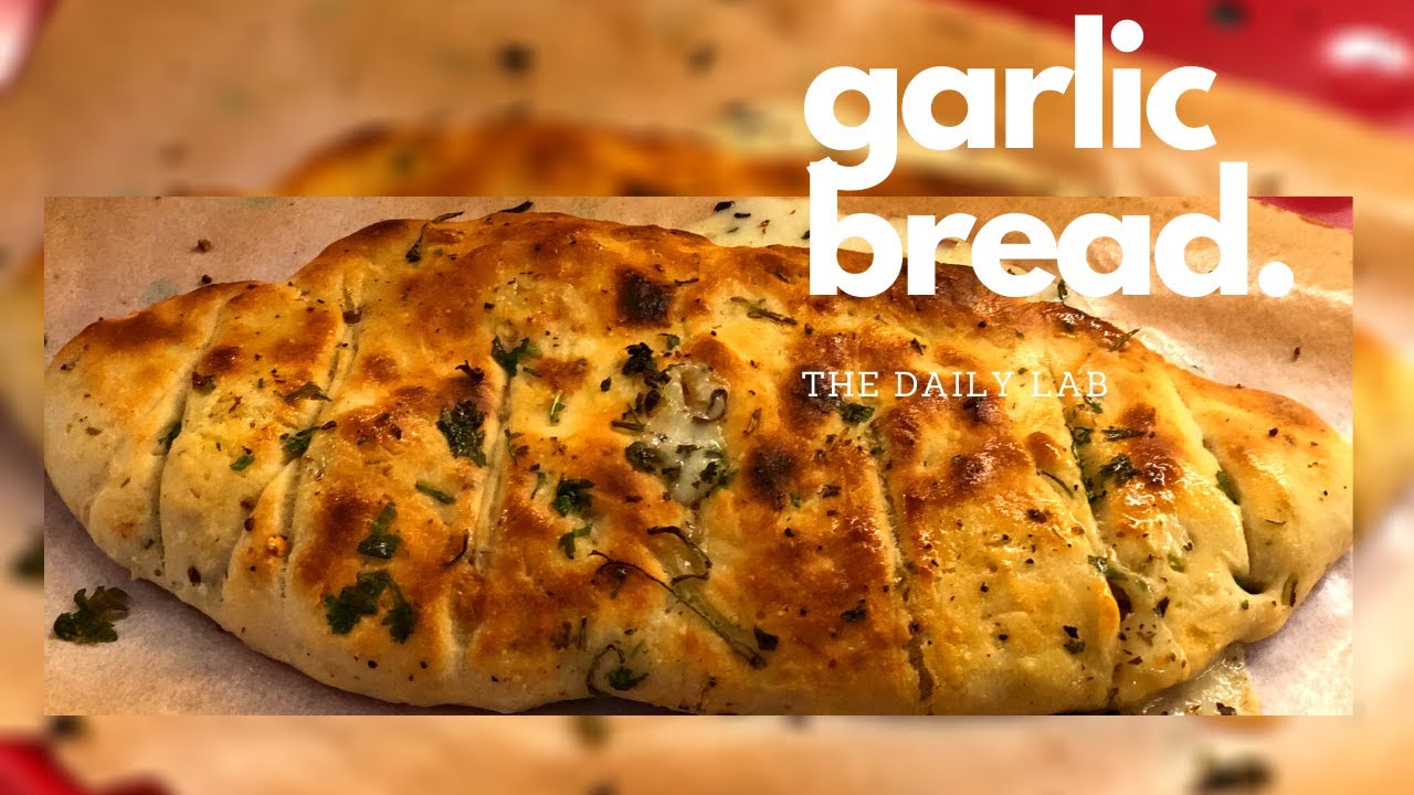 10 मिनट में चीज गार्लिक ब्रेड| dominos cheese garlic bread sticks| garlic bread |The daily Lab