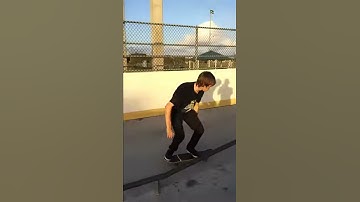 Elliot front feeble 3shuv out