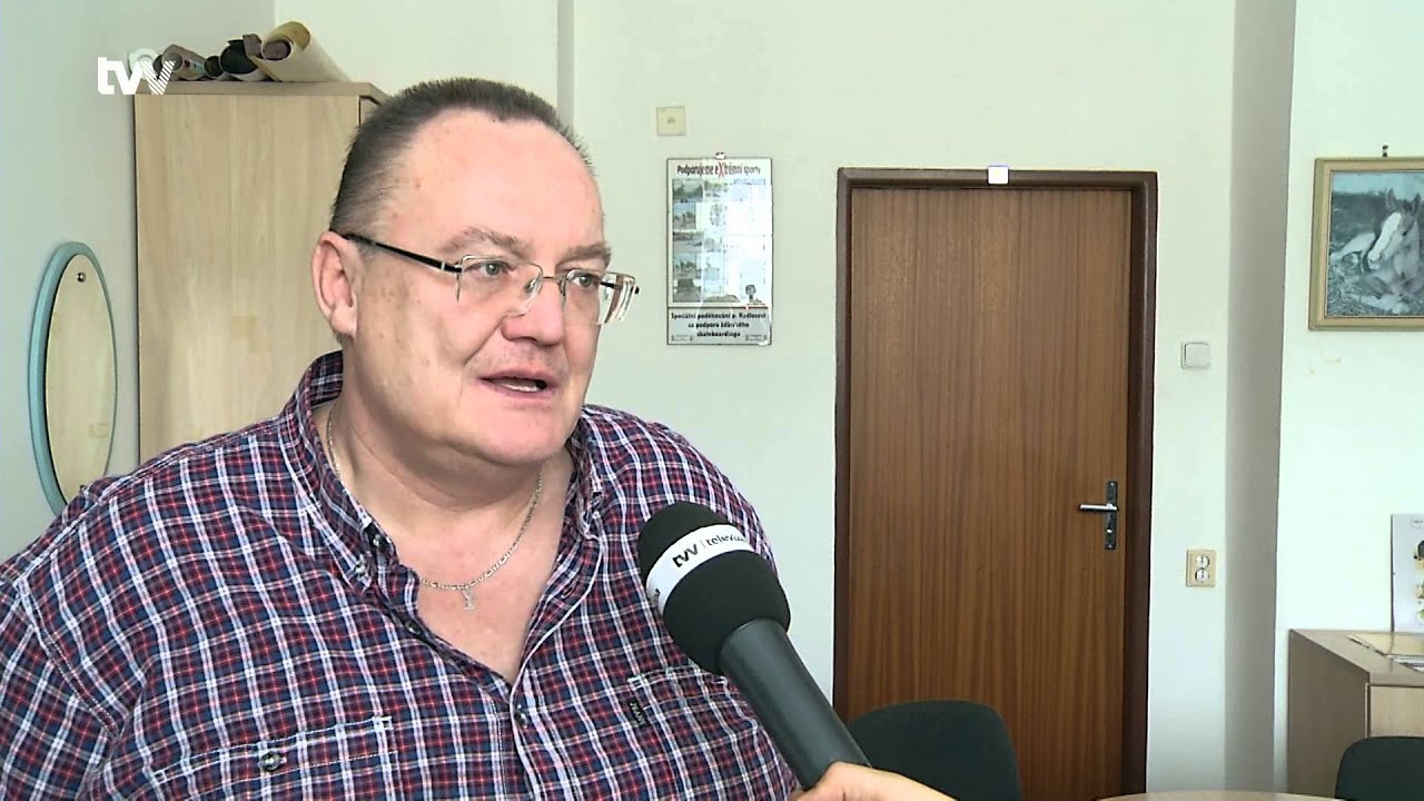 Nepořádek kolem kontejnerů. Žďár musí kvůli úklidu navýšit rozpočet.