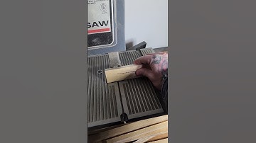 Square up a board on a bandsaw. #woodworkingtips #bandsaw #woodworking