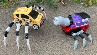 merakit thomas toy train cartoon, thomas laba-laba ungu dan mobil hantu laba-laba 