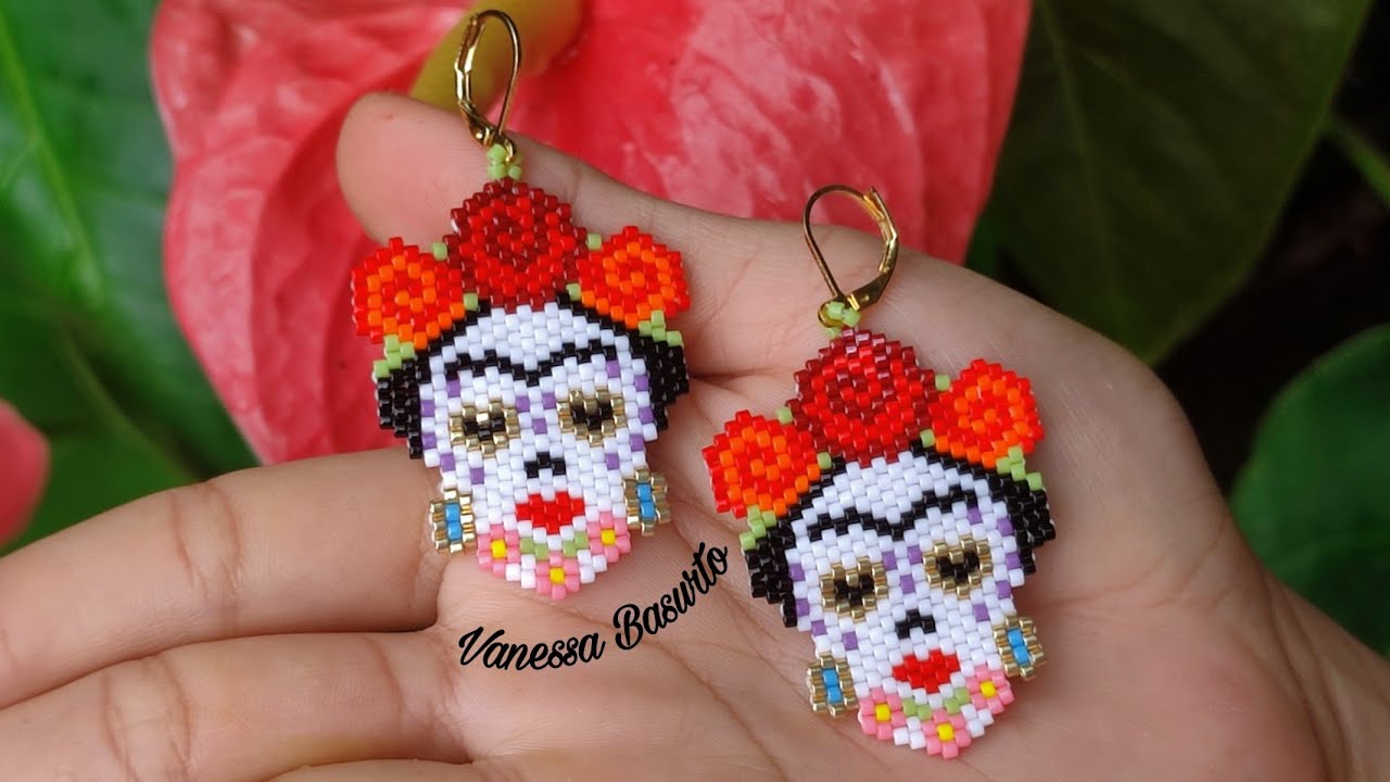 Frida Kahlo Aretes a Miyuki/ Aretes de calavera | Frida Kahlo skull Halloween earrings 💀