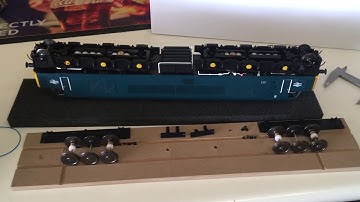 Model Trains 60 - Heljan Class 45 Peak in 7mm Scale, O gauge. Problems