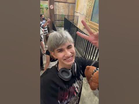 Сын президента Тимур устроил самую крутую экскурсию детям - YouTube
