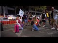 🇦🇺 Gringa dança Asejere com Brazil Brasileiros 🇧🇷na rua de Sydney