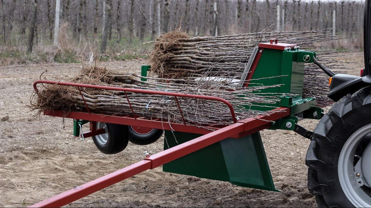 Sadzarka do drzew i krzewów z dozownikiem nawozu SDK-DN KRÓLIK
