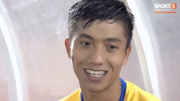 Phan Văn Đức tiếc vì không thể ghi bàn làm quà 8/3 tặng mẹ và vợ, hứa sẽ đền bù sau