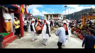 Uttarakhand का पारंपरिक Dhol-Damuva वादन और साथ में झांझर के साथ नृत्य करते लोग #heritage