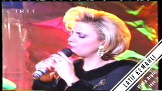 Kibariye Emmoğlu trt 1 Eski  Türk Sanat Müziği  1992 Nostalji Konser Kaset5 Resimi