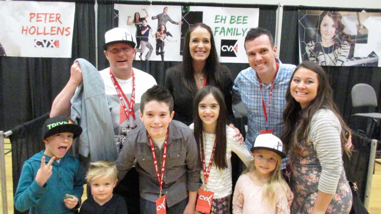 We met THE EH BEE FAMILY!!! YouTube