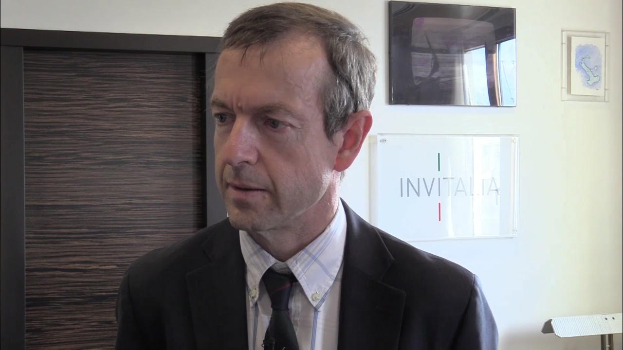 Master Invitalia-Luiss - Intervista all'economista Daniel Gros - YouTube