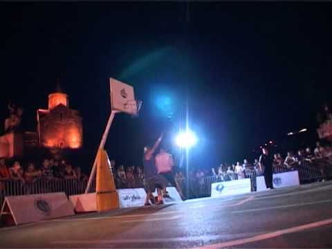 Red Bull king of the rock...