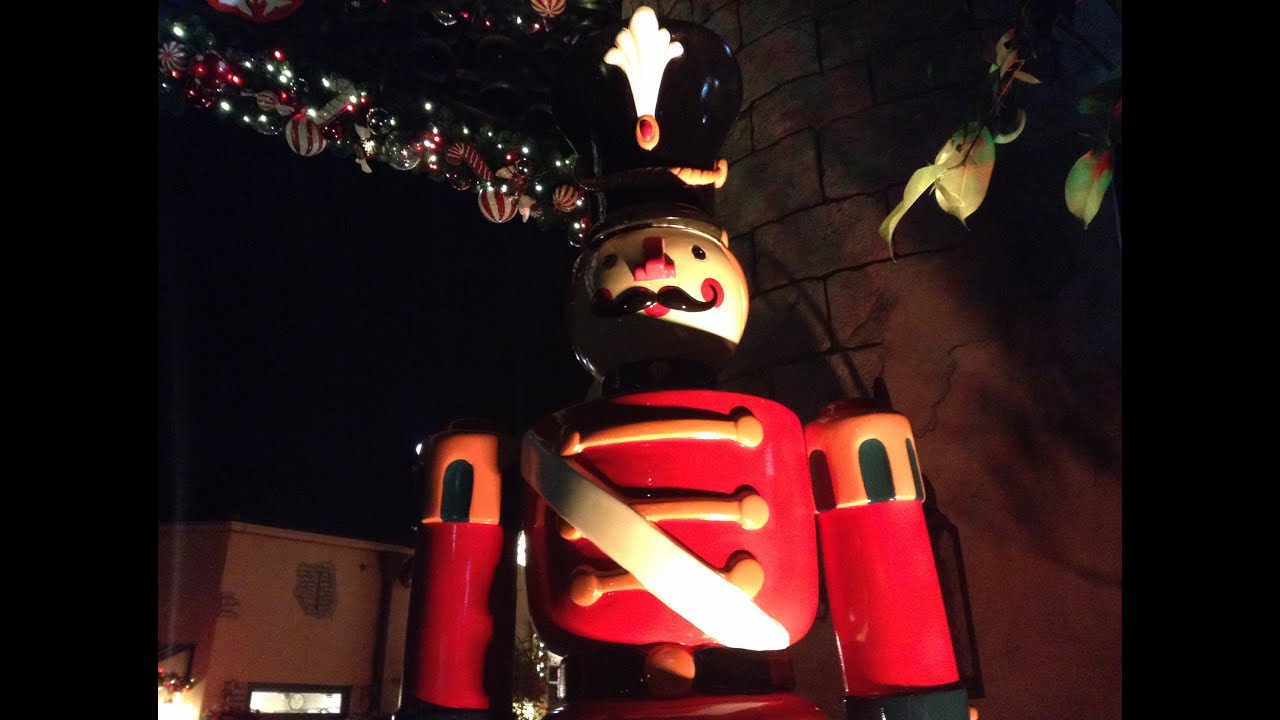 25 Days of Christmas | Day 19 | SeaWorld's Christmas Celebration and O Wondrous Night Show