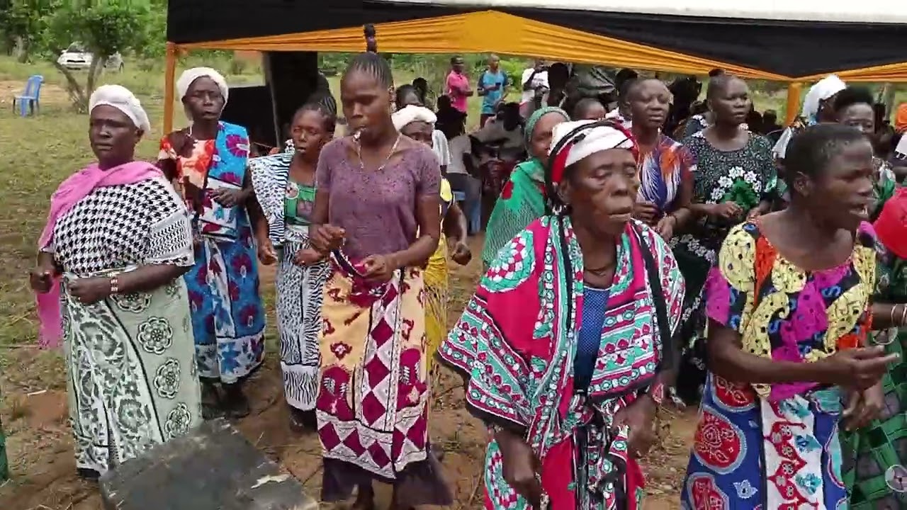 MALANGA GIRIAMA GOSPEL SINGERS 