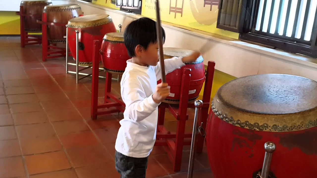 20140131兒童樂園打鼓玩耍