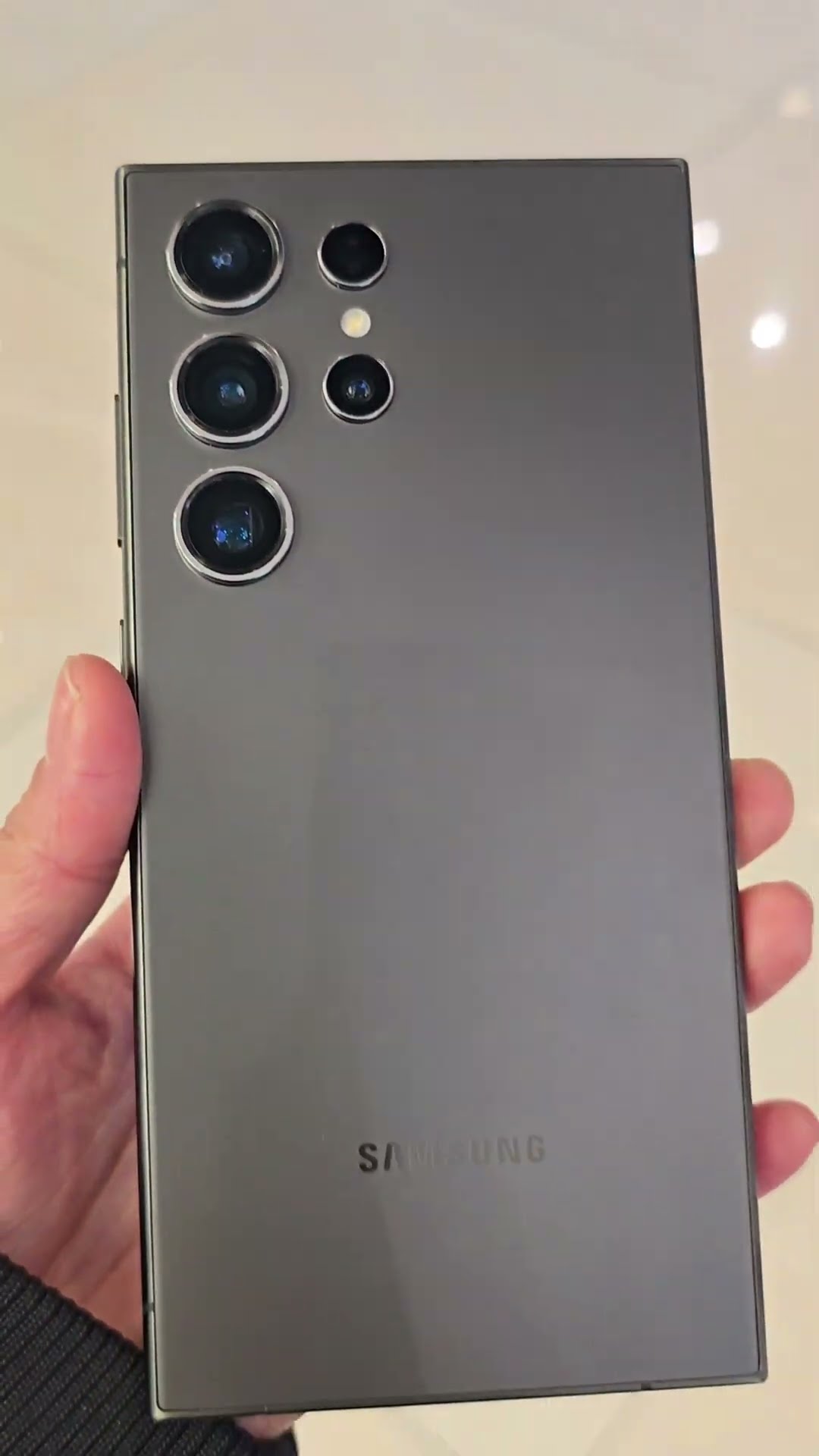 People who use this phone are so cool Samsung s24ultra Samsung mobile phone original camera #shorts