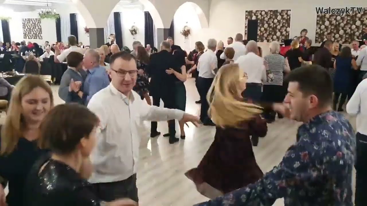 POGNAŁA WOŁKI NA BUKOWINĘ kawałek taneczny pod nogę Kapeli Zbigniewa Ciechowicza