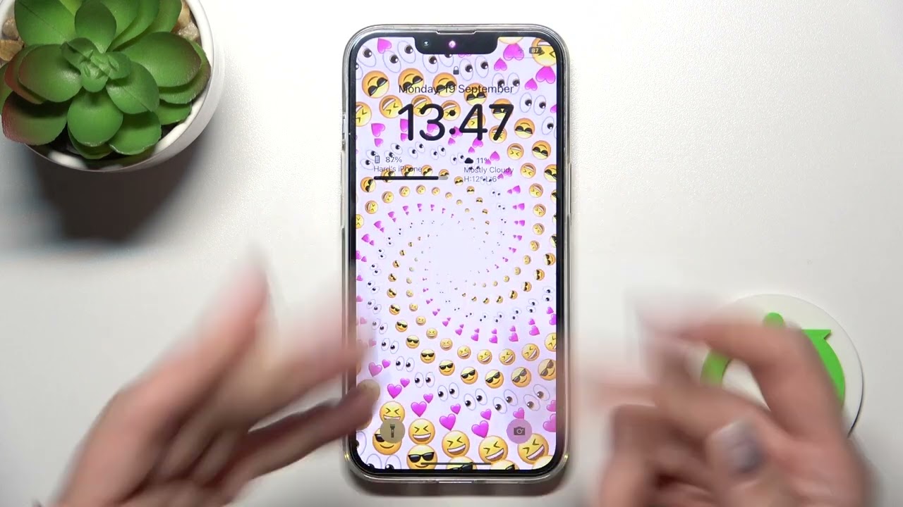 How To Change Lock Screen Wallpaper In IPhone 14 Lock Screen Layout