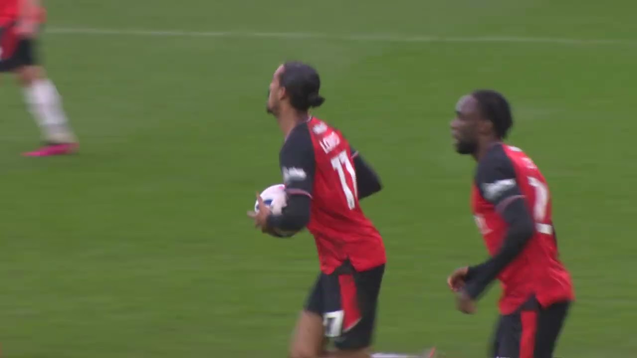 Luton Town v Reading Highlights