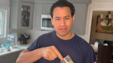 Trying Trader Joe’s Banana Pudding Ice Cream