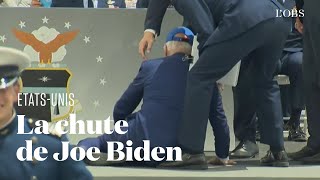 Joe Biden chute sur scène lors d'une cérémonie militaire aux Etats-Unis